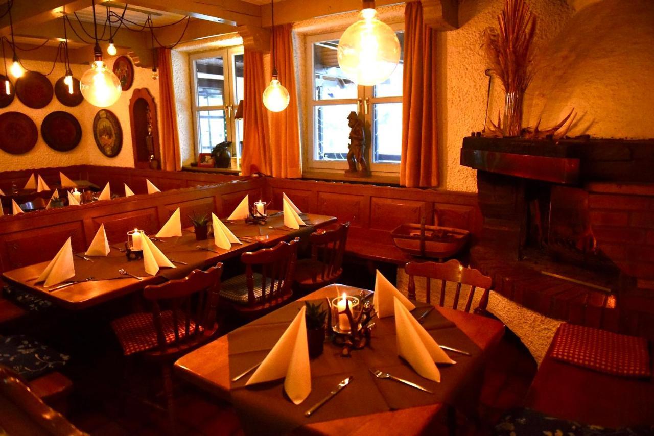 Hotel Zum Forst Kranzberg Extérieur photo
