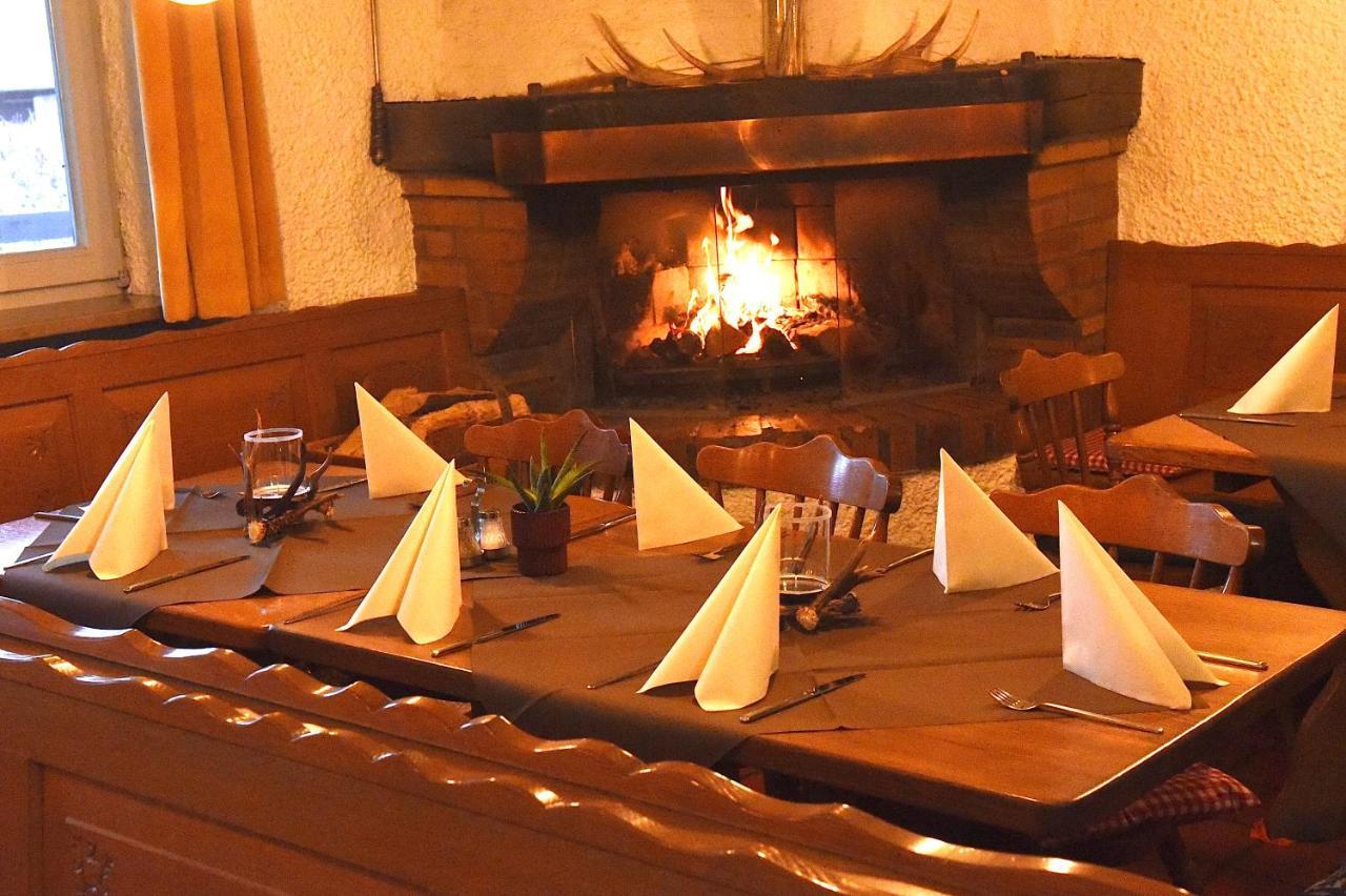 Hotel Zum Forst Kranzberg Extérieur photo