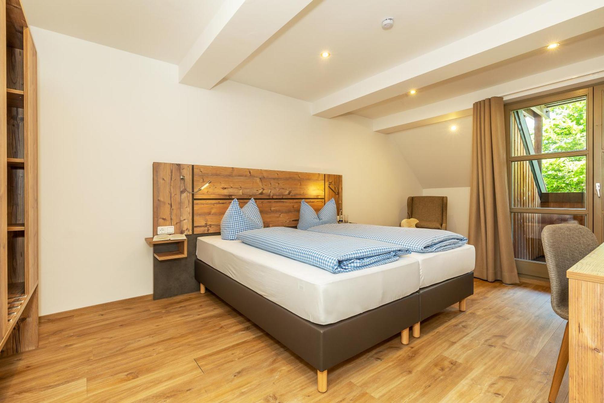 Hotel Zum Forst Kranzberg Extérieur photo